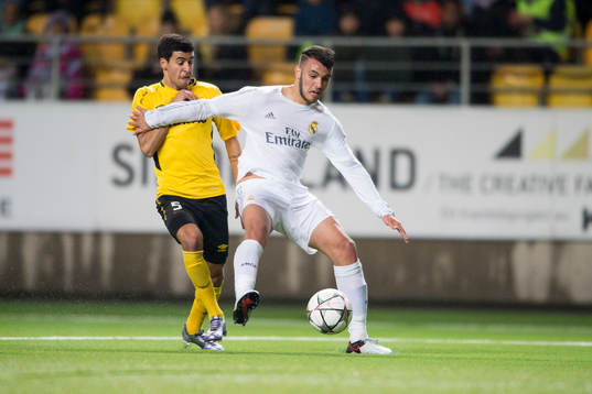 Real Madrids Alex Martín och Elfsborgs Rami Kaib