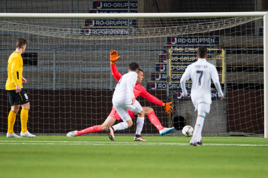 Real Madrids Borja Mayoral gör 0-1