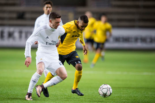 Real Madrids Manuel Hernando och Elfsborgs Aydrus Hassan