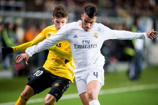 Real Madrids Alex Martín och Elfsborgs Arian Kabashi