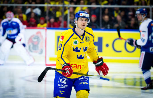 Sveriges Johan Sundström gör 3-0 och jublar
