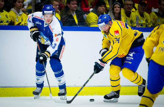 Finlands Mika Niemi och Sveriges Jonas Junland