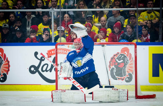 Finlands målvakt Ville Husso