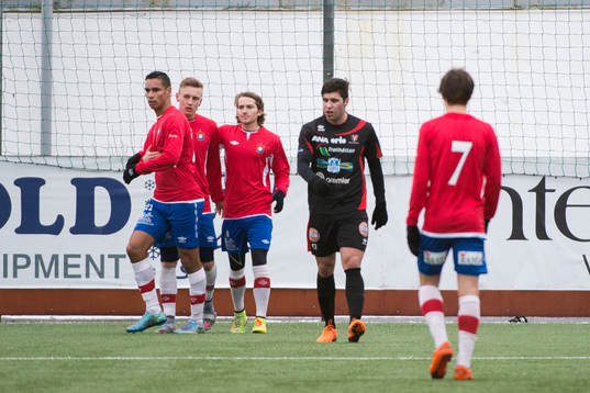 Trollhättans Kenan Mehovic  deppar