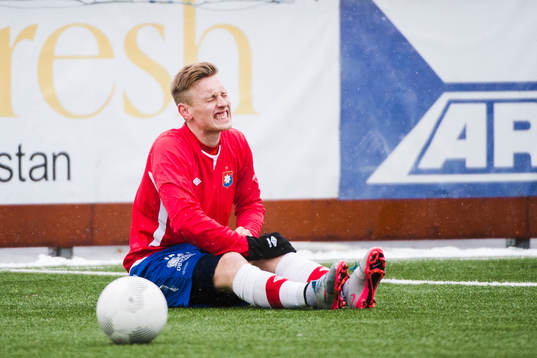 Örgrytes Sebastian Olsson har ont