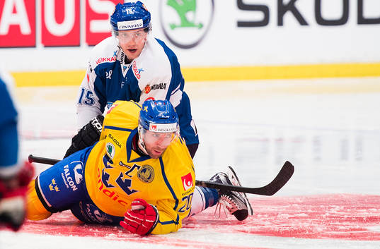 Sveriges Joel Lundqvist och Finlands Perttu Lindgren