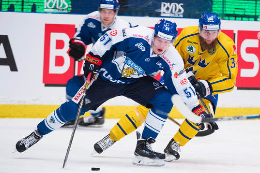 Finlands Tomi Sallinen och Sveriges Jonas Junland