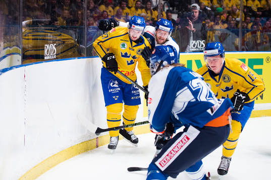 Sveriges Martin Lundberg mot Finlands Mikko Mäenpää