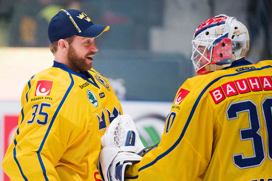 Sveriges målvakt Markus Svensson och målvakt Viktor Fasth
