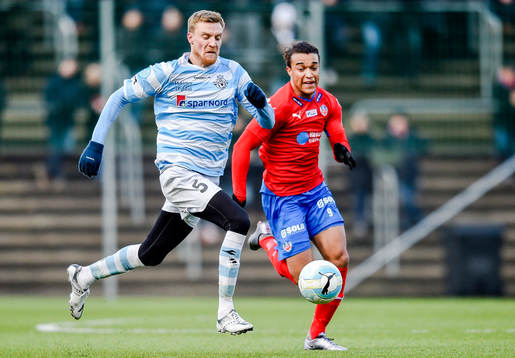 Helsingörs Andreas Holm och Helsingborgs Matthew Rusike