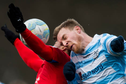 Helsingörs Andreas Holm och Helsingborgs Matthew Rusike