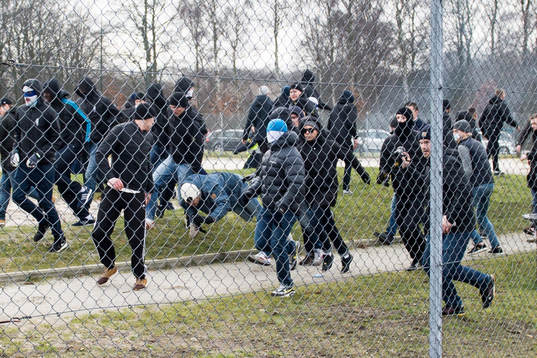 Slagsmål utbryter mellan Malmö FFs och Bröndbys