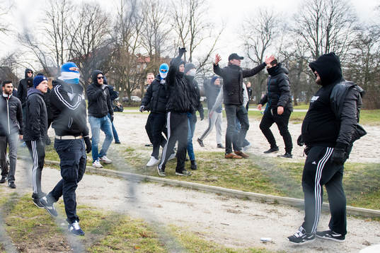 Slagsmål utbryter mellan Malmö FFs och Bröndbys