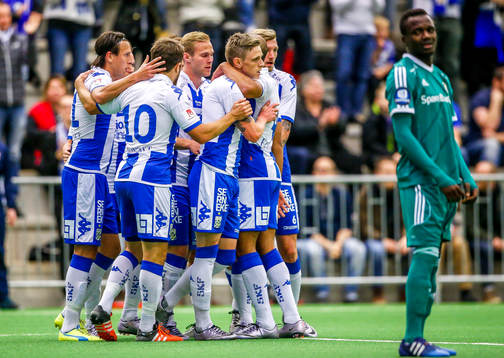 IFK Göteborgs spelare jublar