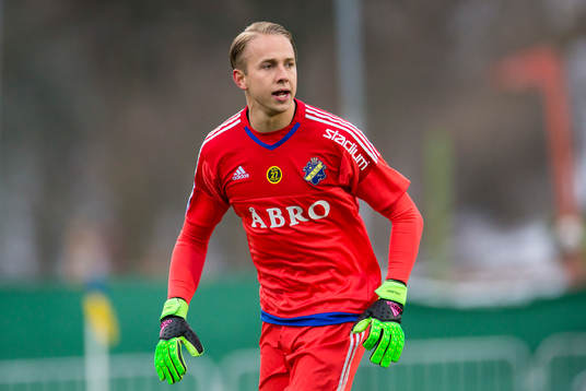 s målvakt Patrik Carlgren