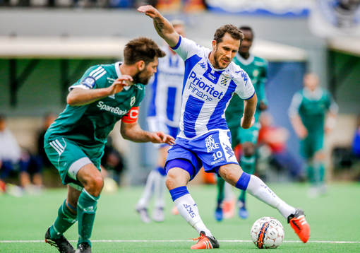 IFK Göteborgs Tobias Hysén provar skott