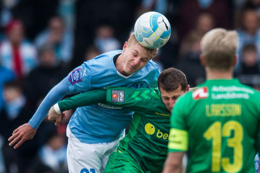 Malmö FFs Franz Brorsson och Bröndbys Kamil Wilczek