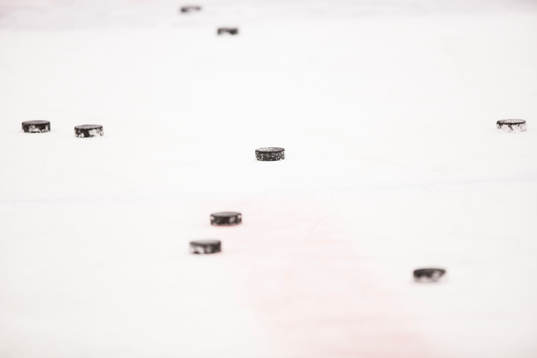 Puckar på is