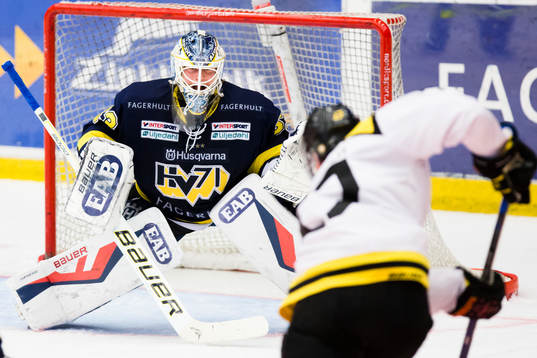 s målvakt Fredrik Pettersson-Wentzel
