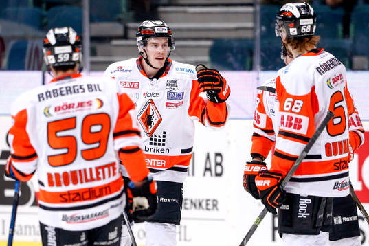 Karlskronas Kristoffer Söder jublar