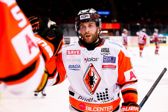 Karlskronas Mattias Guter jublar