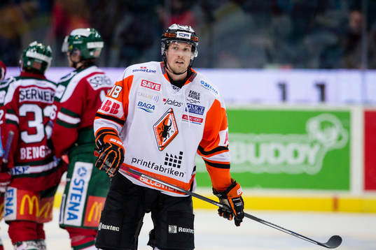 Karlskronas Emil Larsson deppar