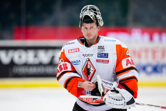 Karlskronas målvakt Johan Holmqvist deppar