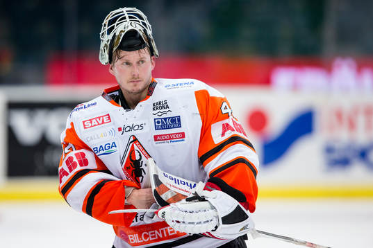 Karlskronas målvakt Johan Holmqvist deppar