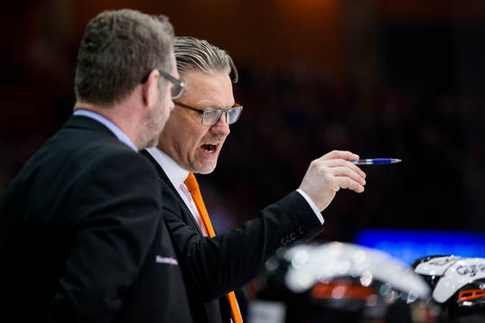 assisterande tränare Torbjörn Karlsson och tränare Per
