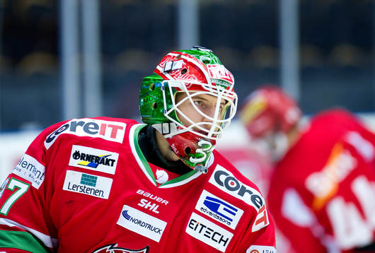 Modos målvakt Adam Reideborn