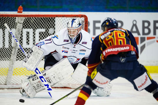Djurgårdens Marcus Sörensen och Linköpings målvakt