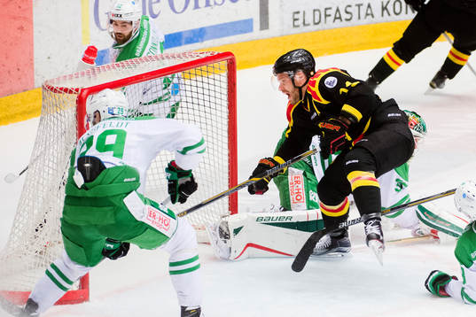 Brynäs Jesper Ollas missar målchans