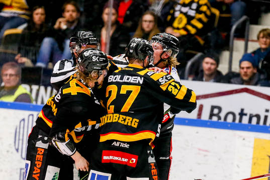 Skellefteås Martin Lundberg  och Anton Lindholm