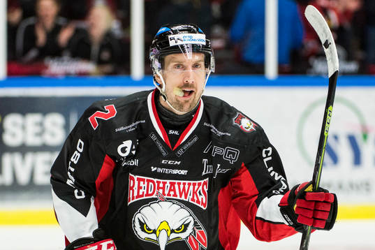 Malmö Redhawks Erik Andersson jublar