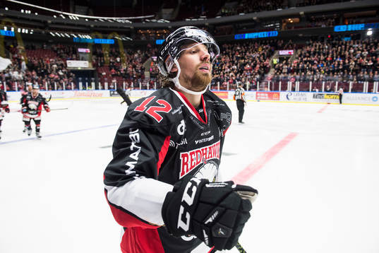 Malmö Redhawks Andreas Thuresson jublar