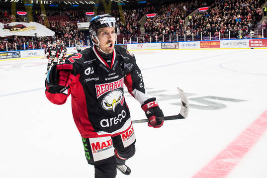 Malmö Redhawks Erik Andersson jublar