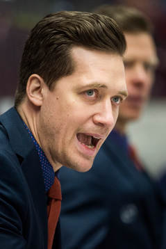 Växjös tränare Sam Hallam