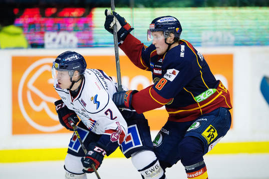 Linköpings Vilmos Gallo och Djurgårdens Mikko Lehtonen