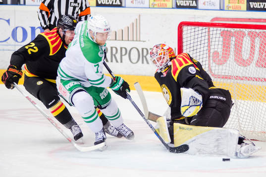 Brynäs Jörgen Sundqvist och Brynäs målvakt Felix