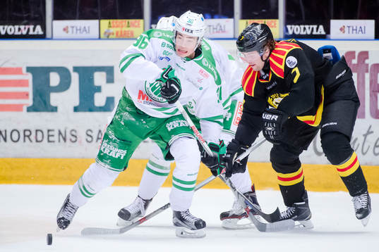 Rögles Filip Karlsson och Brynäs Ponthus Westerholm