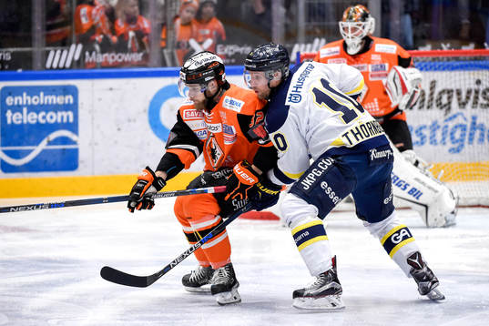 Bläddra bland fler bilder av Ishockey, SHL, Karlskrona - HV71
