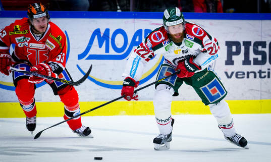 Örebros Bobbo Petersson och Frölundas Robin Figren
