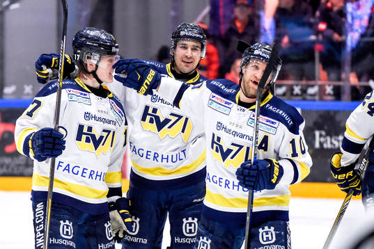 s Emil Johansson jublar