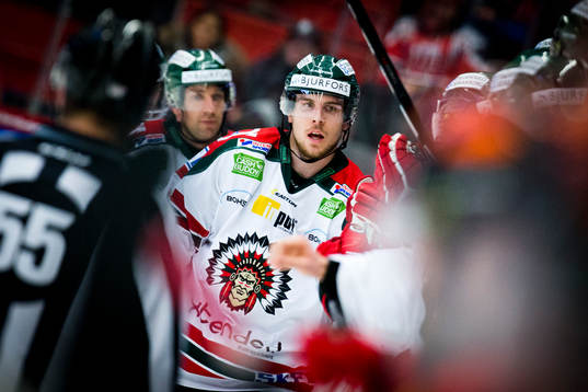 Frölundas Henrik Tömmernes gör 1-1 och jublar