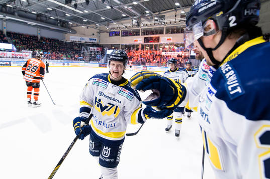 s Emil Johansson har gjort 1-2