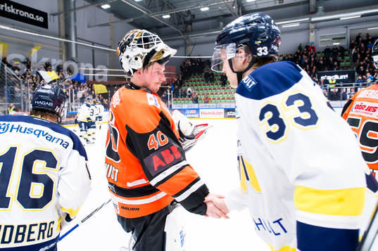 s Niklas Hansson