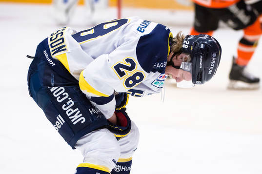 s Anton Bengtsson har ont