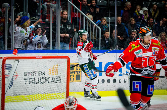 Frölundas Ryan Lasch gör 1-2 och jublar
