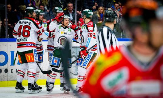 Frölundas Ryan Lasch gör 1-2 och jublar