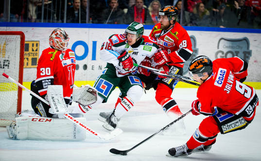 Frölundas Anton Axelsson och Örebros Joonas Jalvanti